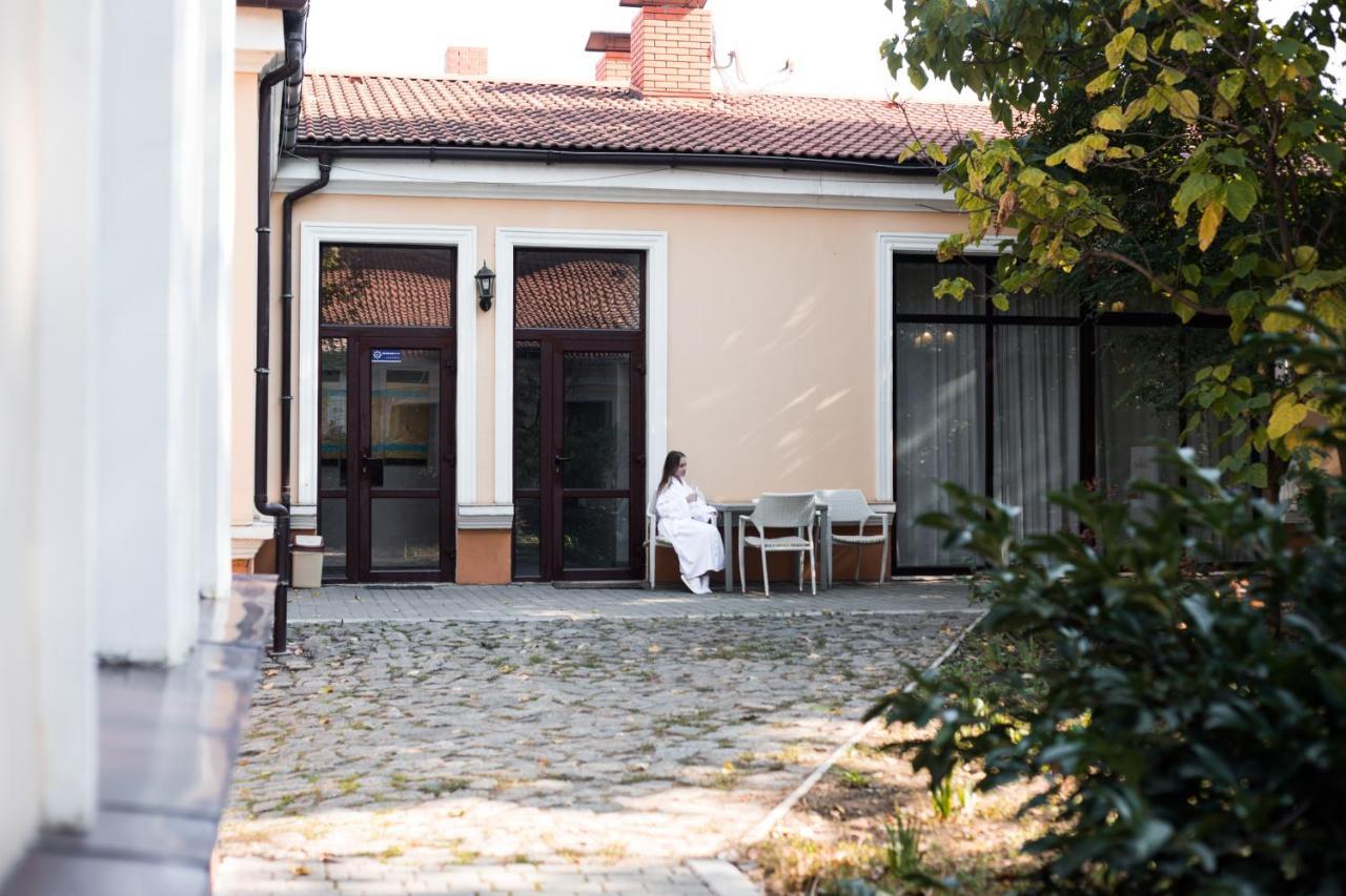 Alex Hotel Odessa Eksteriør bilde